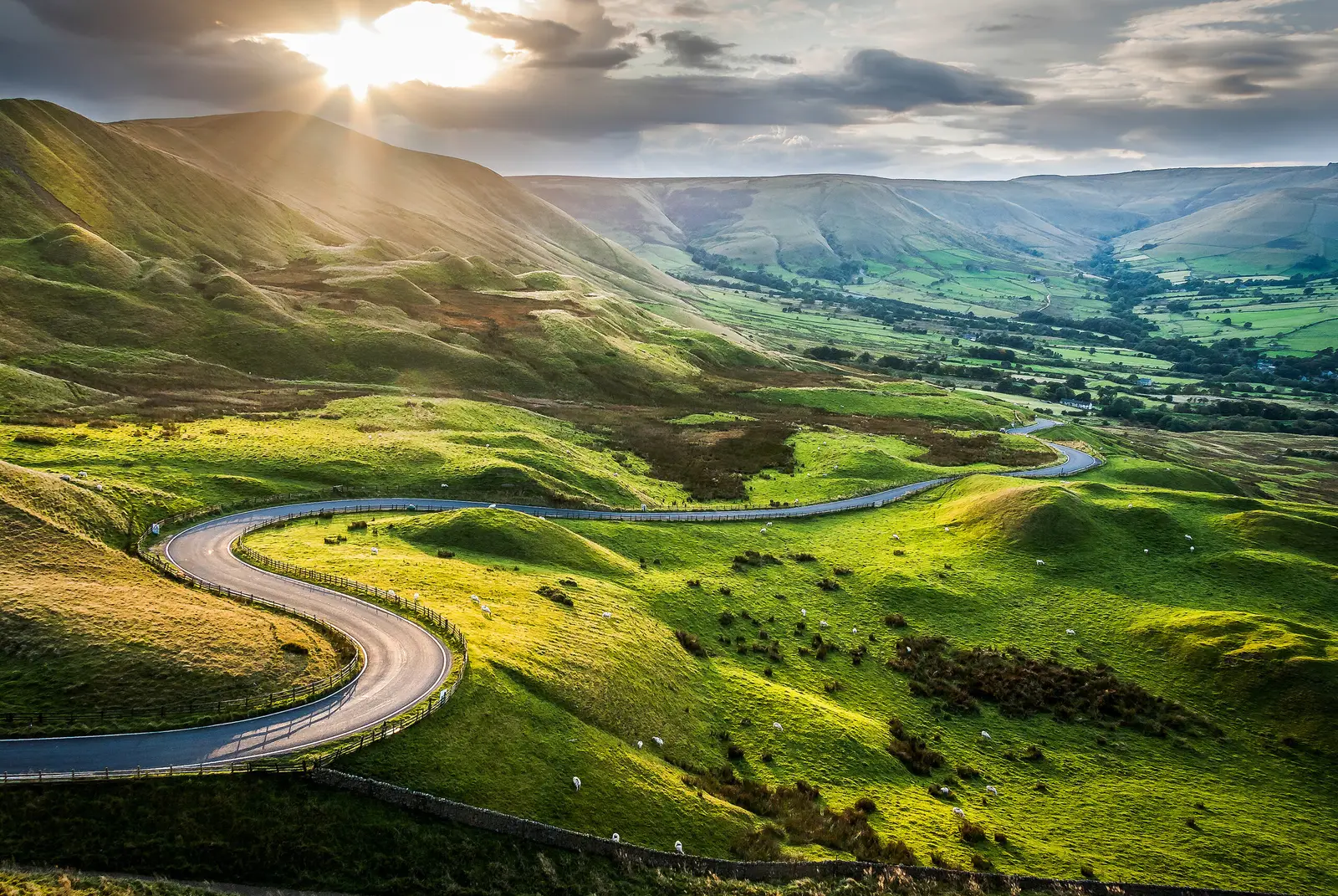 driving-in-england-peak-district